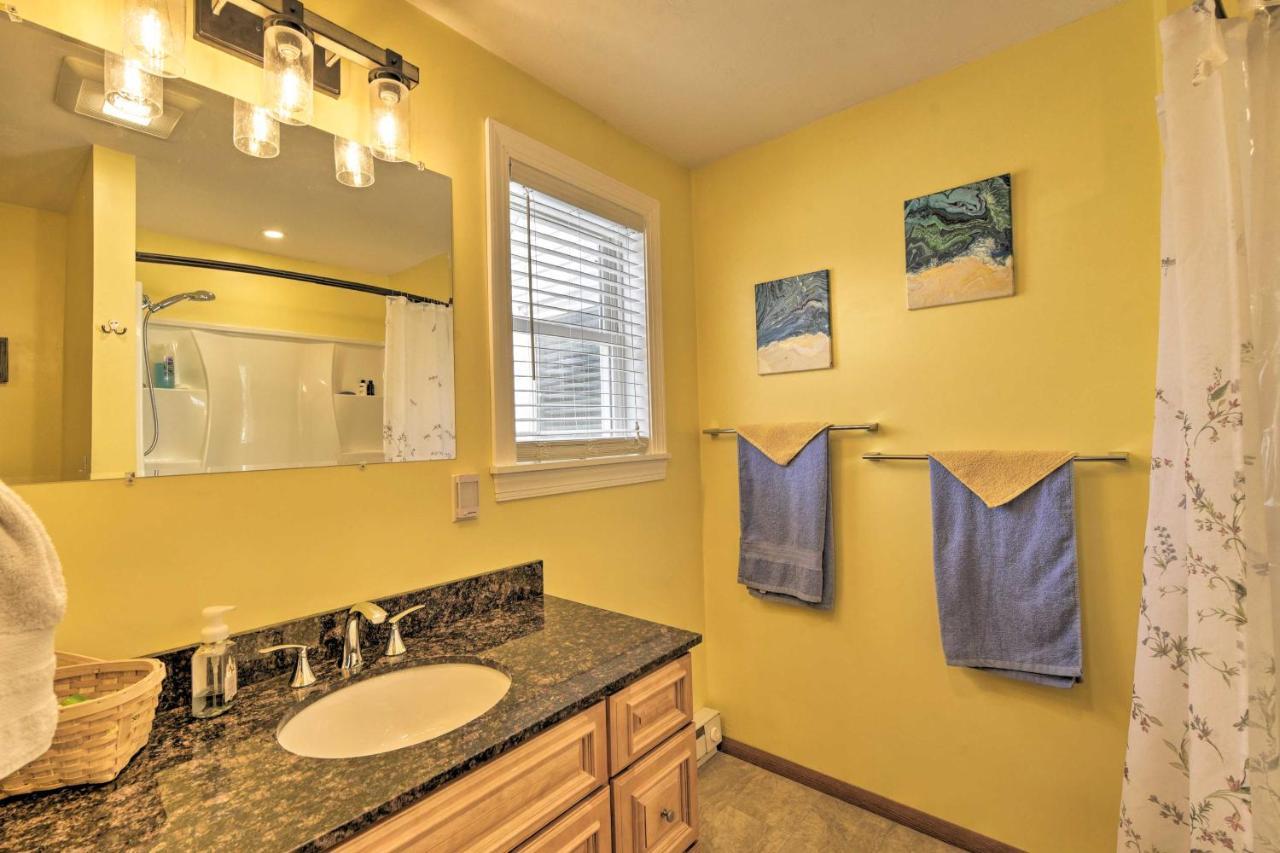 Cozy Getaway - 10 Miles To Mount Wachusett Skiing! Leominster Exterior foto